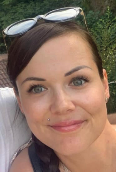 Wunderset  in groß- schöne Haut die bleibt in groß Youth Essentials